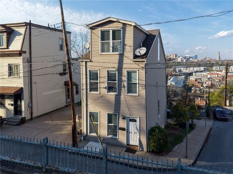 Photo of 2629 Stella St, Pittsburgh, PA 15203 (MLS # 1749636)