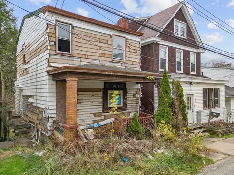 Photo of 206 Alries St, Pittsburgh, PA 15201 (MLS # 1726996)