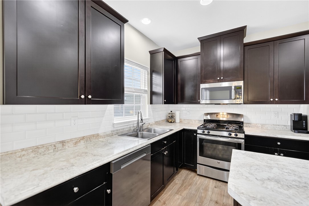 Carnegie, Pennsylvania 15106, United States, 3 Bedrooms Bedrooms, ,3 BathroomsBathrooms,Residential,Active,178280