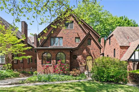 Photo of 1232 Bellerock St, Pittsburgh, PA 15217 (MLS # 1752446)