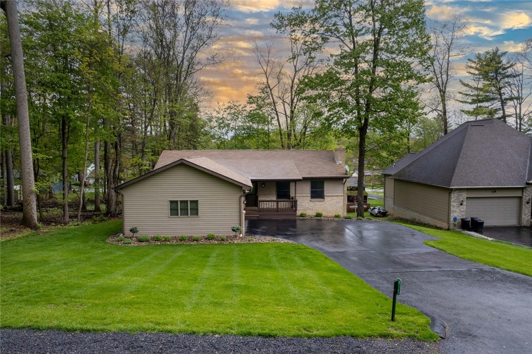 415 Admiral Dunbar Rd.