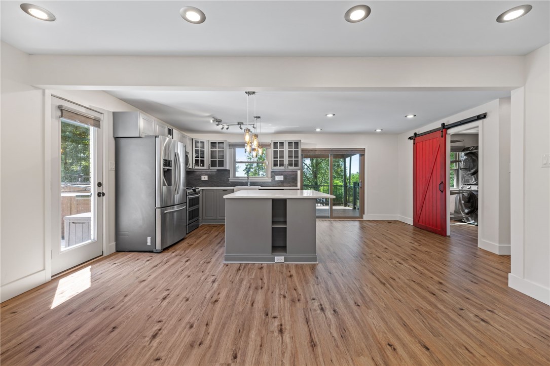 Moon/Crescent Twp, Pennsylvania 15108, United States, 4 Bedrooms Bedrooms, ,5 BathroomsBathrooms,Residential,Active,193537