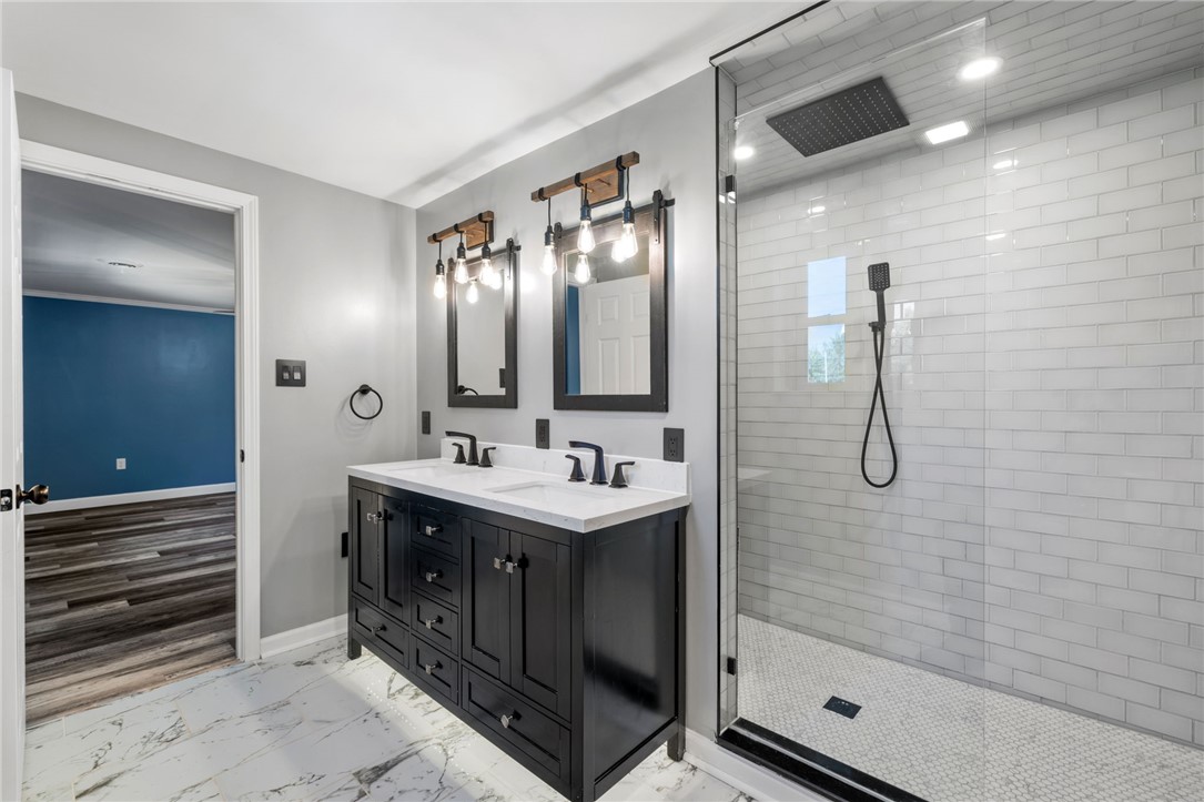 Moon/Crescent Twp, Pennsylvania 15108, United States, 4 Bedrooms Bedrooms, ,5 BathroomsBathrooms,Residential,Active,193537