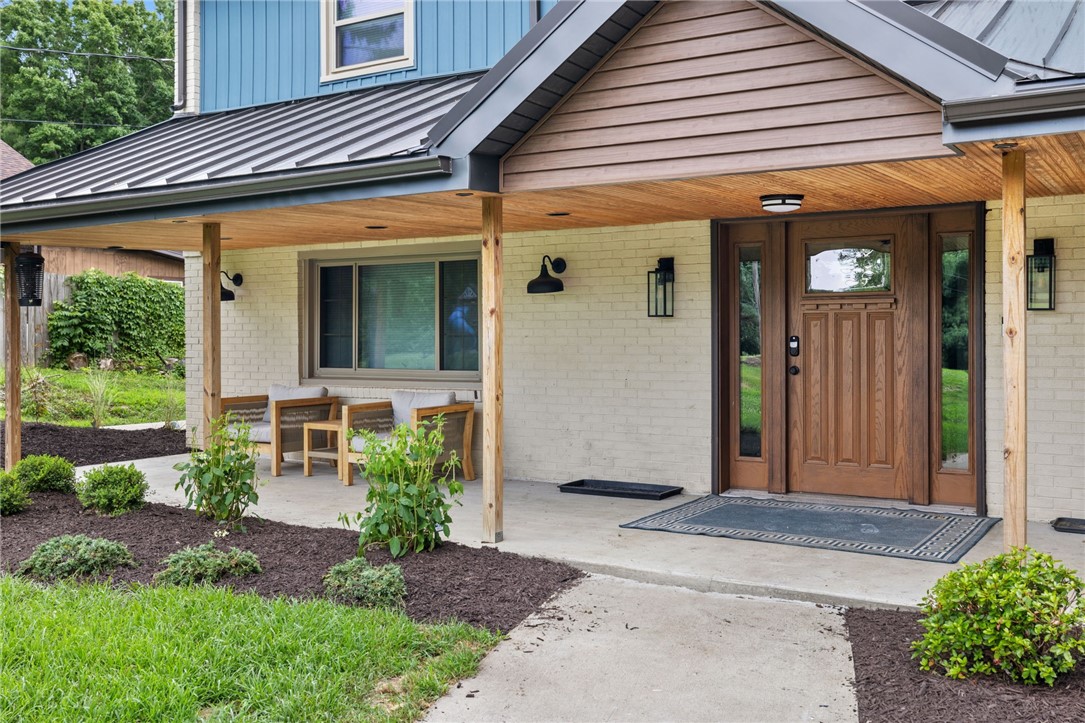 Moon/Crescent Twp, Pennsylvania 15108, United States, 4 Bedrooms Bedrooms, ,5 BathroomsBathrooms,Residential,Active,193537