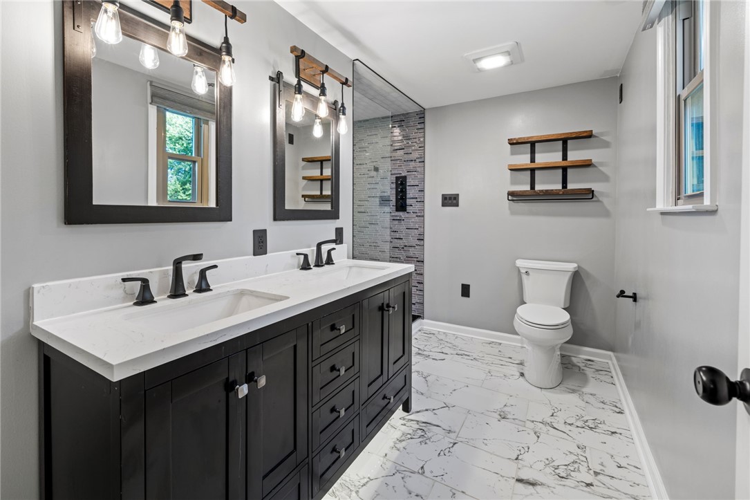 Moon/Crescent Twp, Pennsylvania 15108, United States, 4 Bedrooms Bedrooms, ,5 BathroomsBathrooms,Residential,Active,193537