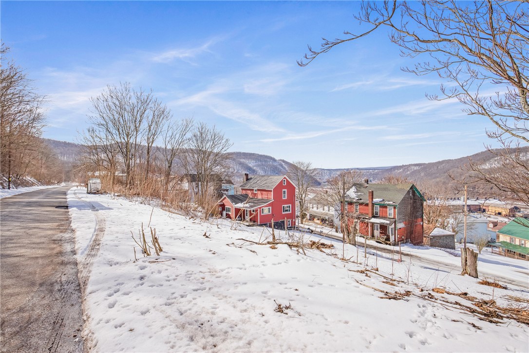 Johnstown, Pennsylvania 15909, United States, 3 Bedrooms Bedrooms, ,1 BathroomBathrooms,Residential,Contingent,78806