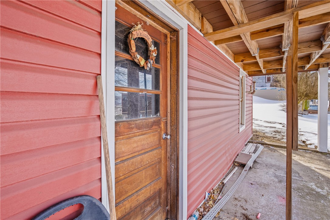 Johnstown, Pennsylvania 15909, United States, 3 Bedrooms Bedrooms, ,1 BathroomBathrooms,Residential,Contingent,78806