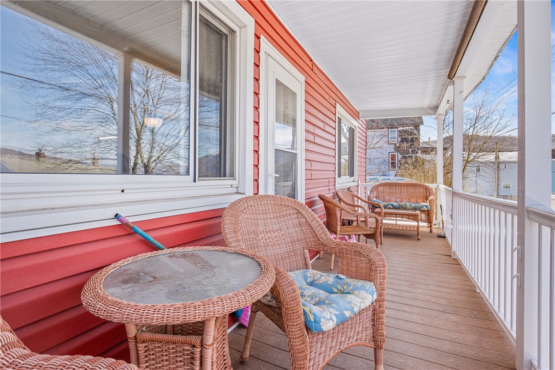 Johnstown, Pennsylvania 15909, United States, 3 Bedrooms Bedrooms, ,1 BathroomBathrooms,Residential,Contingent,78806