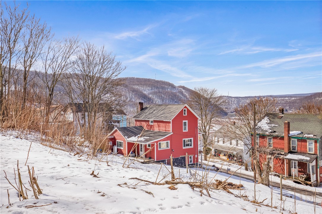 Johnstown, Pennsylvania 15909, United States, 3 Bedrooms Bedrooms, ,1 BathroomBathrooms,Residential,Contingent,78806