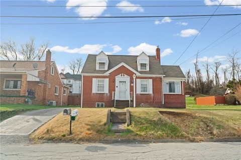 Photo of 105 Saniel Dr, West Mifflin, PA 15122 (MLS # 1745670)