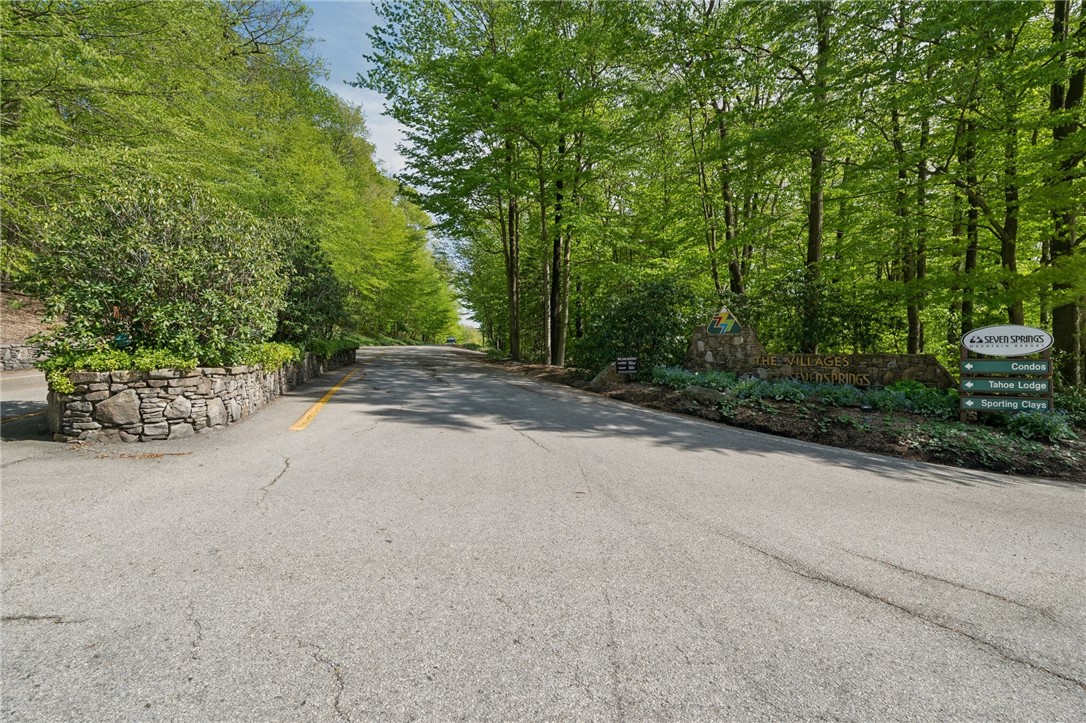 Seven Springs Resort, Pennsylvania 15622, United States, 3 Bedrooms Bedrooms, ,2 BathroomsBathrooms,Residential,Active,87546