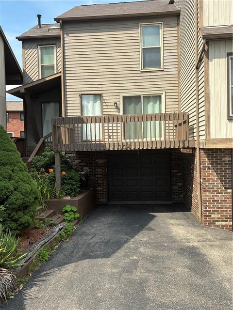 Condo For Sale - 304 Spring Run Dr<br/> Monroeville, PA 15146
