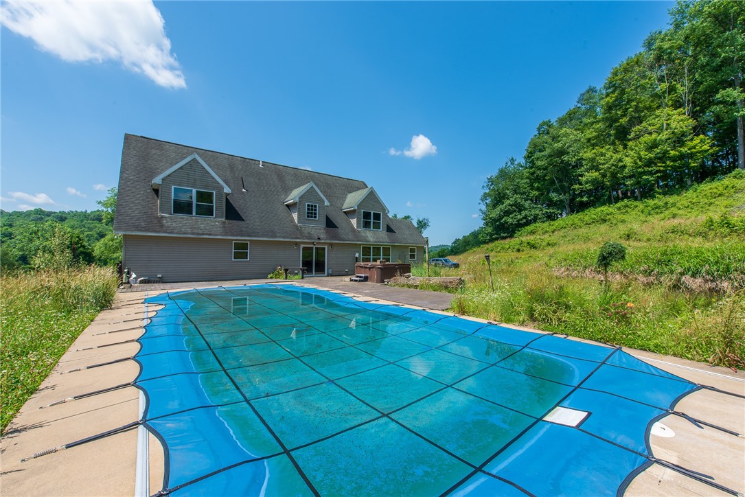 Washington Twp, Pennsylvania 15613, United States, 3 Bedrooms Bedrooms, ,3 BathroomsBathrooms,Residential,Active,158447