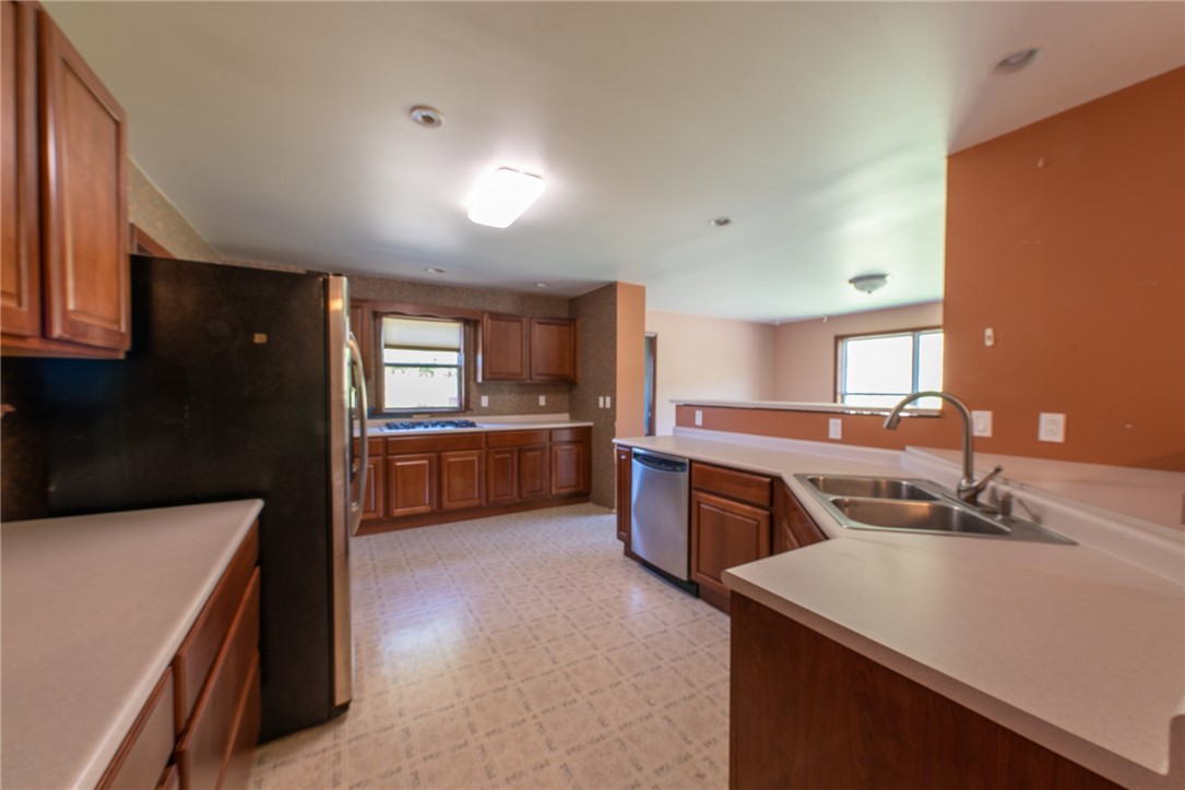 Washington Twp, Pennsylvania 15613, United States, 3 Bedrooms Bedrooms, ,3 BathroomsBathrooms,Residential,Active,158447