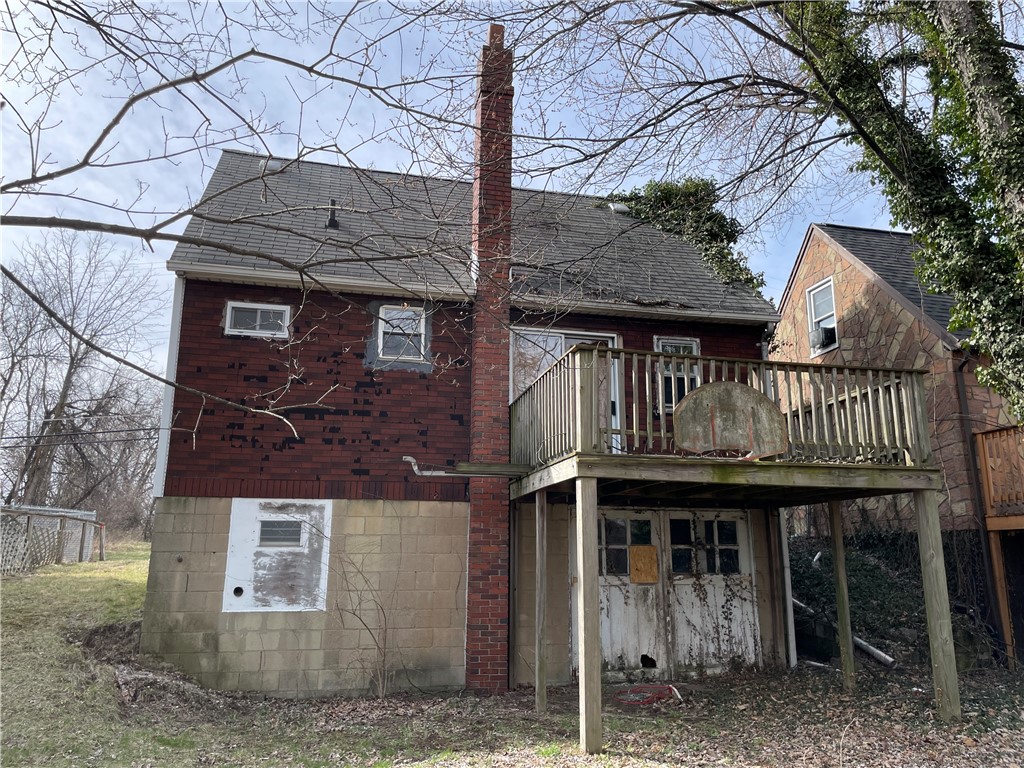 217 James St