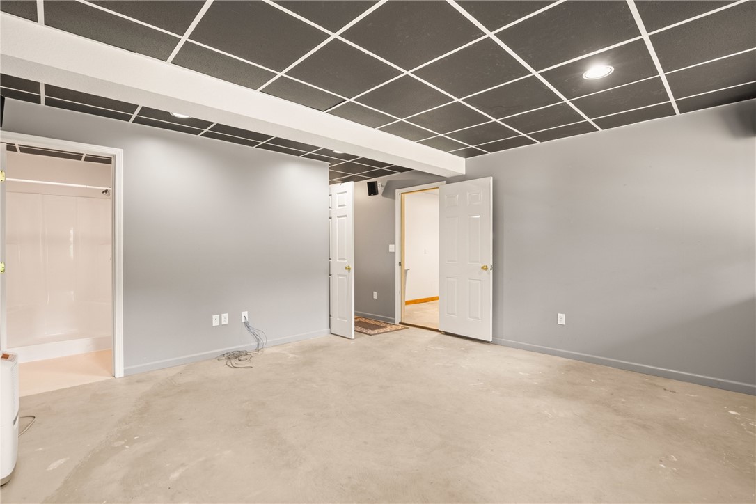 Salisbury, Pennsylvania 15558, United States, 1 Bedroom Bedrooms, ,2 BathroomsBathrooms,Residential,Active,197971