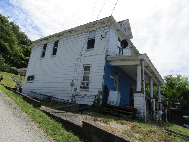 552 Fifth Avenue, Brownsville, Pennsylvania image 4