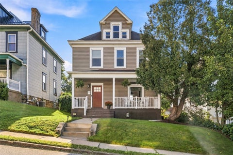 Photo for 232 S Chestnut St