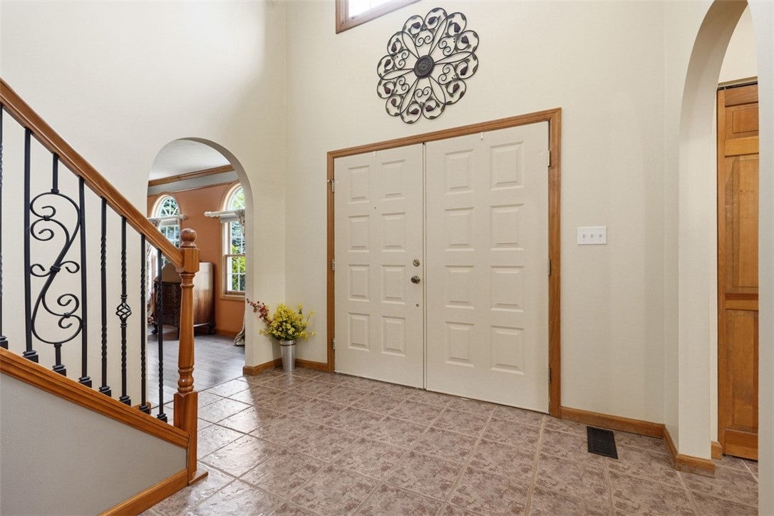 151 Woodbine Dr