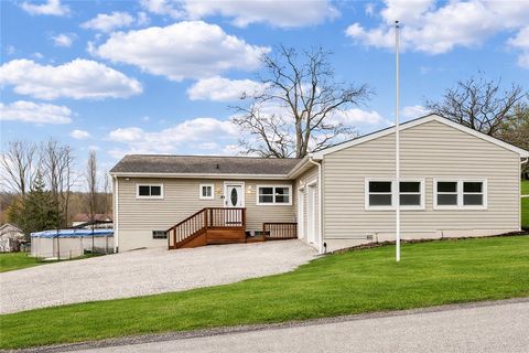 Photo of 9 Rose St, Eighty Four, PA 15330 (MLS # 1743628)