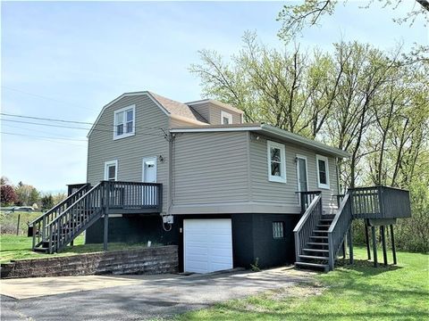 Photo of 116 Adams Street Rear, Beaver Falls, PA 15010 (MLS # 1745689)