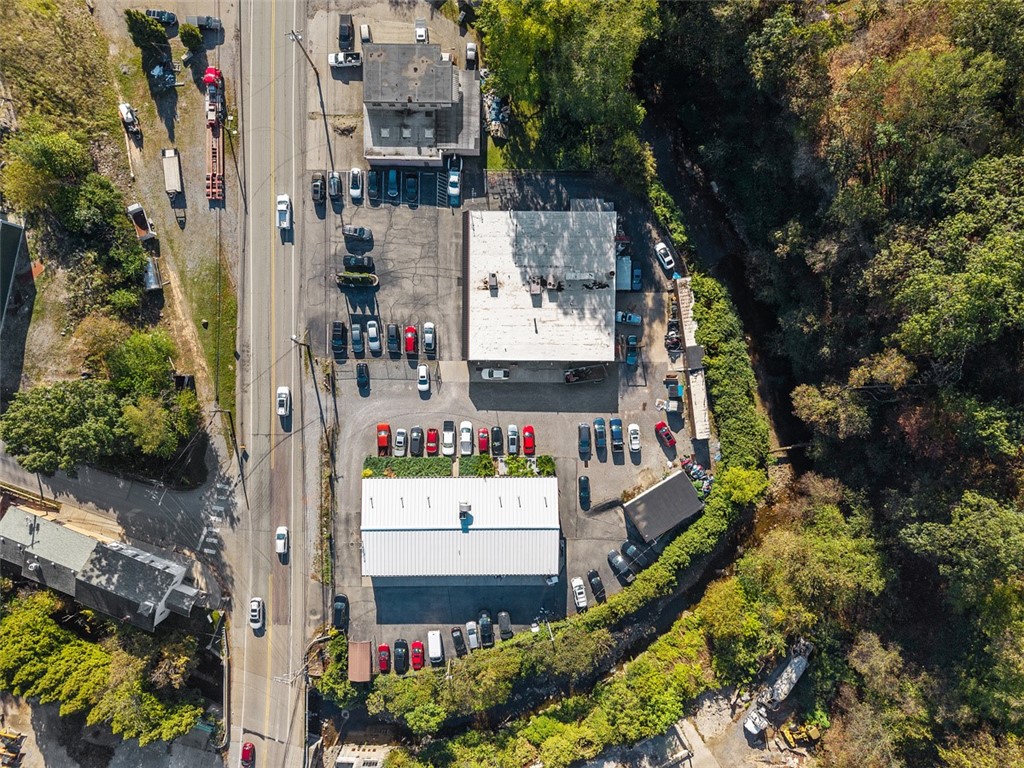 1919 Babcock Blvd