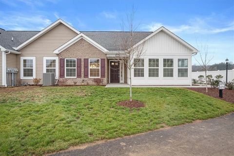 1272 Sandy Ridge Drive Buffalo Twp - BUT PA 16055