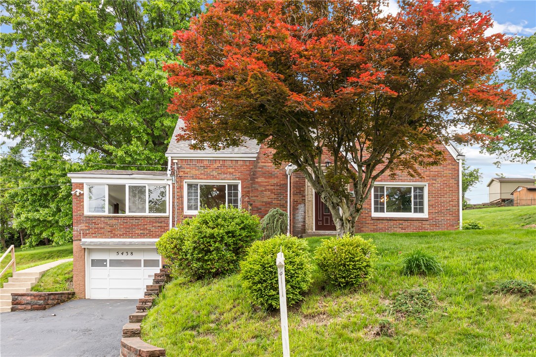 Baldwin Boro, Pennsylvania 15236, United States, 5 Bedrooms Bedrooms, ,3 BathroomsBathrooms,Residential,Contingent,137255