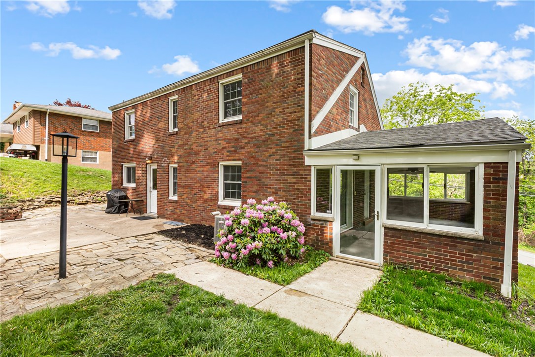 Baldwin Boro, Pennsylvania 15236, United States, 5 Bedrooms Bedrooms, ,3 BathroomsBathrooms,Residential,Contingent,137255