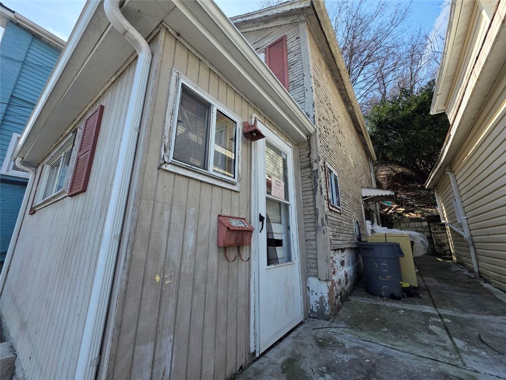 831 Prospect Ave