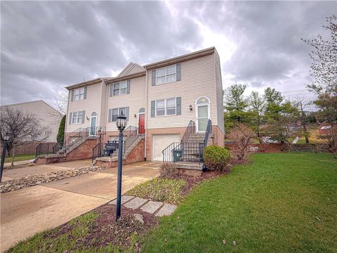 Photo of 87 Springmeadow Ct, Pittsburgh, PA 15236 (MLS # 1743978)