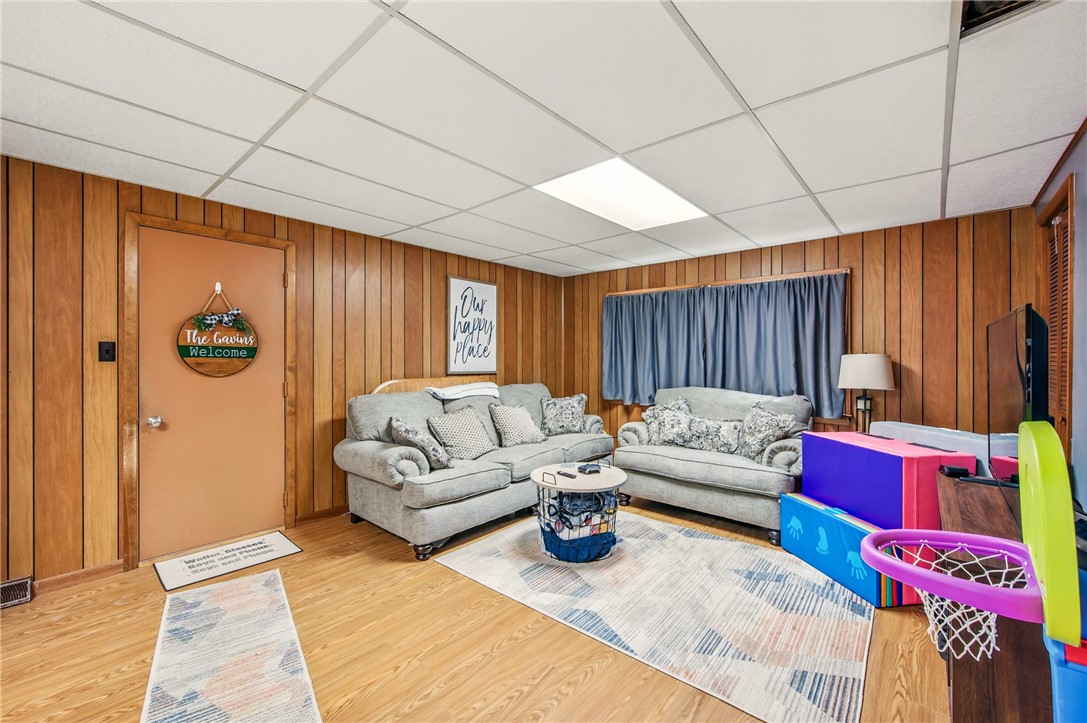 1373 Glenwood Dr Dr, Sharon, Pennsylvania image 12