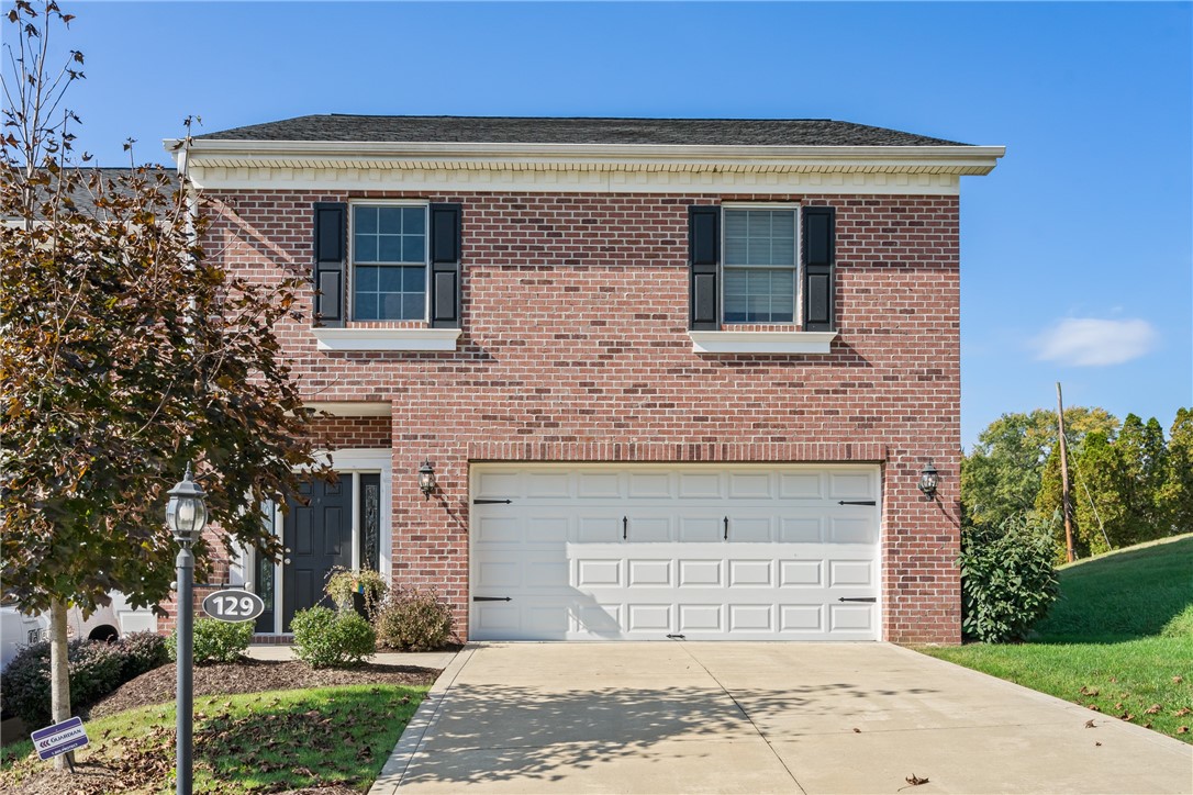 View Findlay Twp, PA 15126 house
