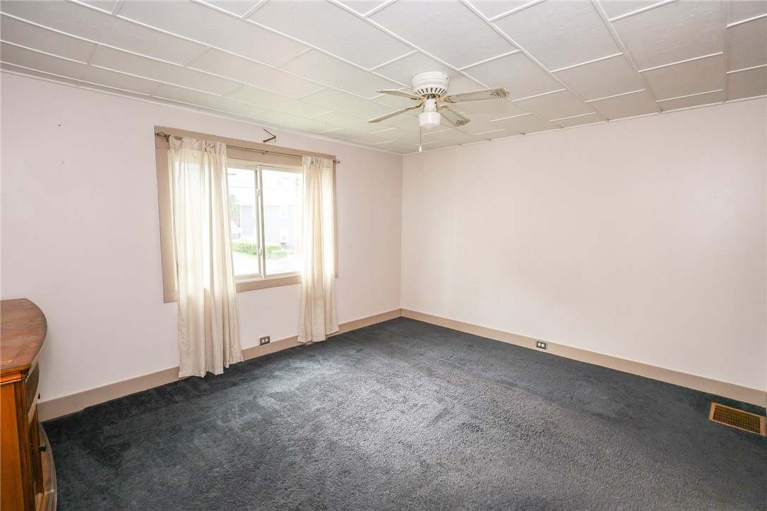 Grove City Boro, Pennsylvania 16127, United States, 3 Bedrooms Bedrooms, ,2 BathroomsBathrooms,Residential,Active,148438