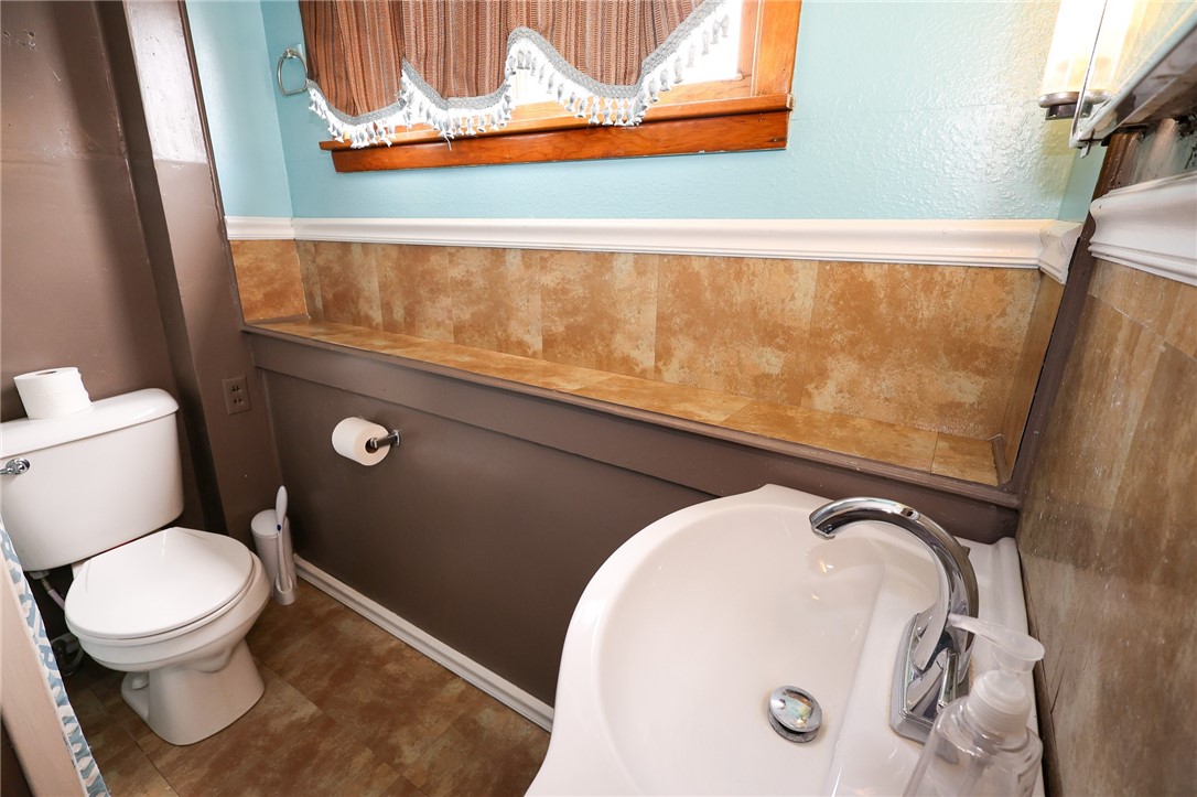 Grove City Boro, Pennsylvania 16127, United States, 3 Bedrooms Bedrooms, ,2 BathroomsBathrooms,Residential,Active,148438