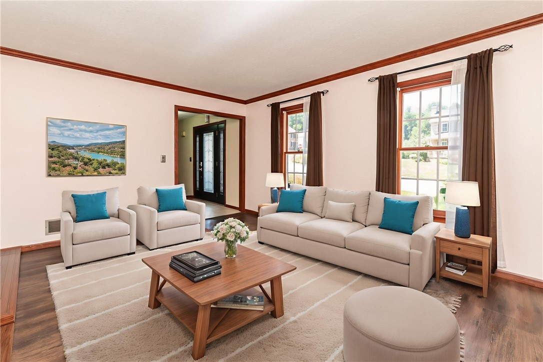 Seven Fields Boro, Pennsylvania 16046, United States, 4 Bedrooms Bedrooms, ,3 BathroomsBathrooms,Residential,Active,219156