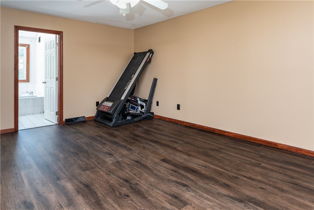 Seven Fields Boro, Pennsylvania 16046, United States, 4 Bedrooms Bedrooms, ,3 BathroomsBathrooms,Residential,Active,219156