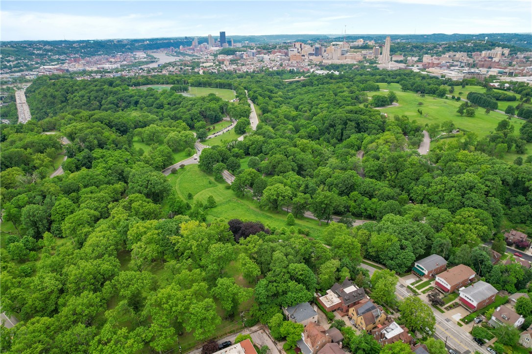 Squirrel Hill, Pennsylvania 15217, United States, 4 Bedrooms Bedrooms, ,4 BathroomsBathrooms,Residential,Active,155805