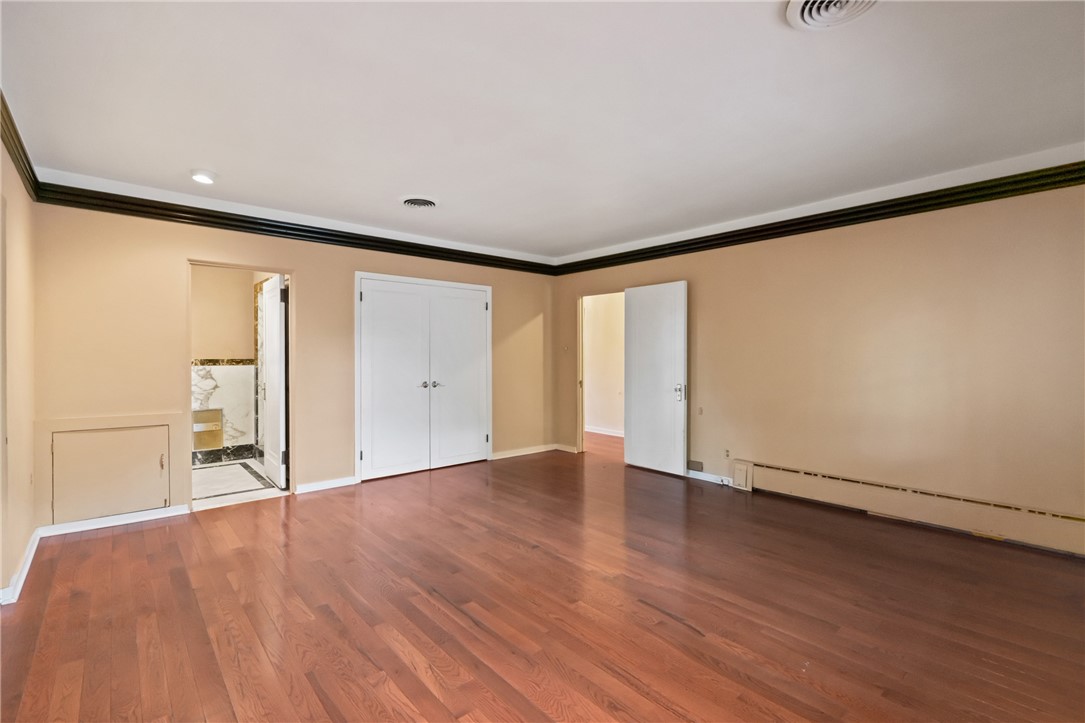 Squirrel Hill, Pennsylvania 15217, United States, 4 Bedrooms Bedrooms, ,4 BathroomsBathrooms,Residential,Active,155805