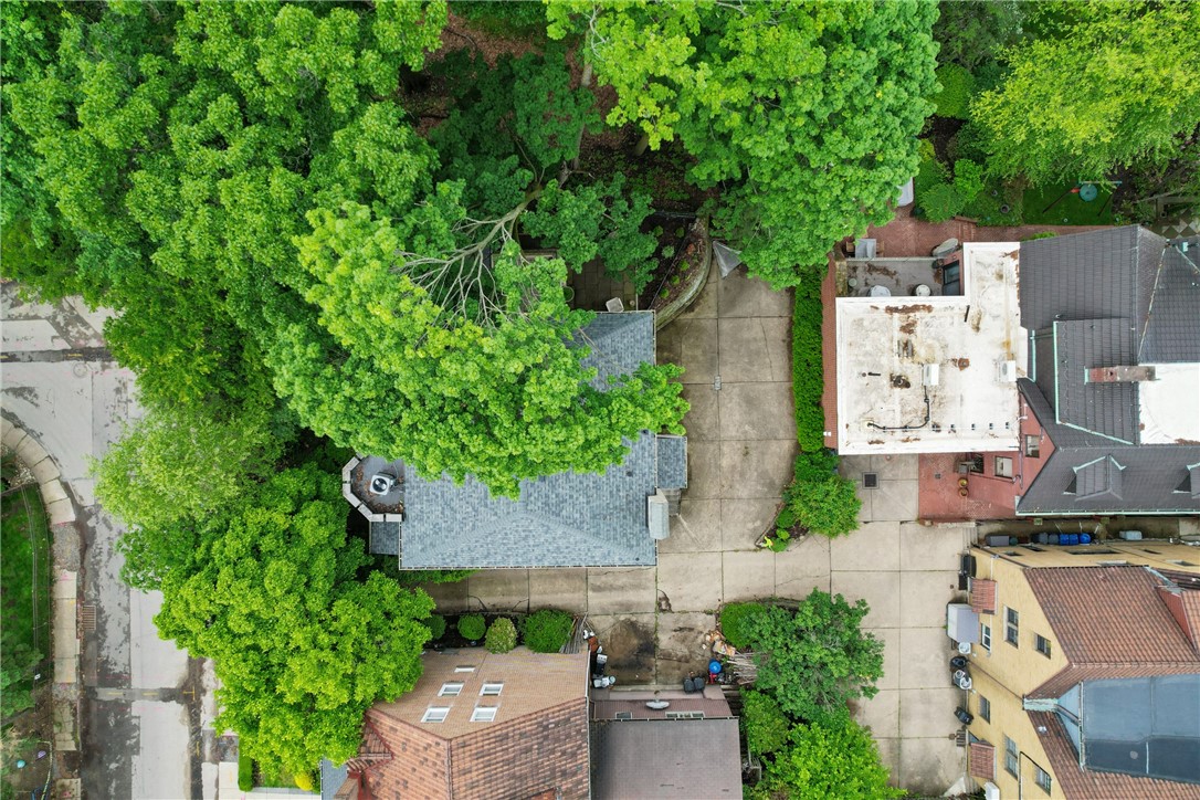 Squirrel Hill, Pennsylvania 15217, United States, 4 Bedrooms Bedrooms, ,4 BathroomsBathrooms,Residential,Active,155805