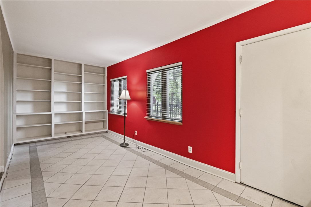 Squirrel Hill, Pennsylvania 15217, United States, 4 Bedrooms Bedrooms, ,4 BathroomsBathrooms,Residential,Active,155805