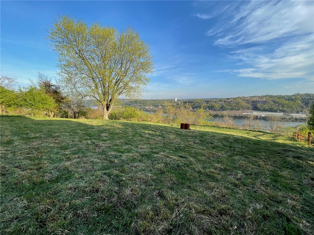 758 Parkview Drive