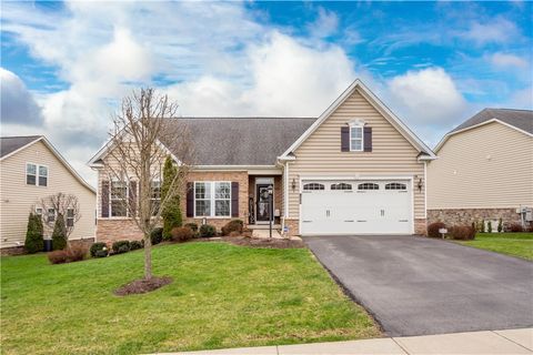 Photo of 120 Twilight Dr, Canonsburg, PA 15317 (MLS # 1745045)