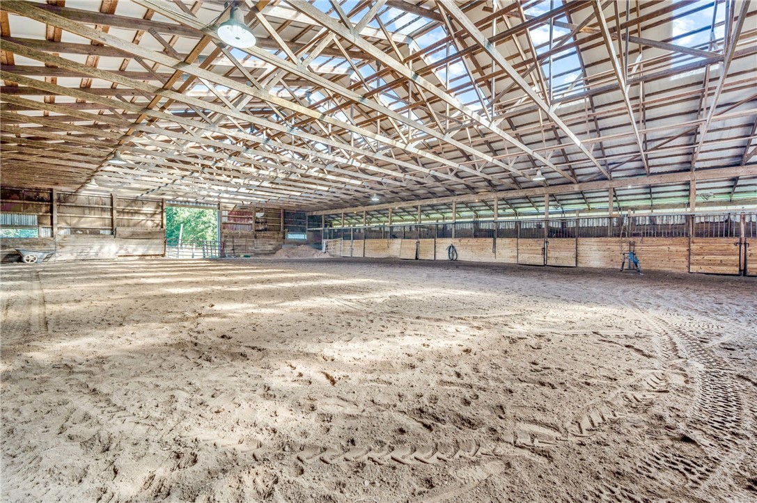 Delaware Twp, Pennsylvania 16125, United States, 3 Bedrooms Bedrooms, ,2 BathroomsBathrooms,Residential,Contingent,38712