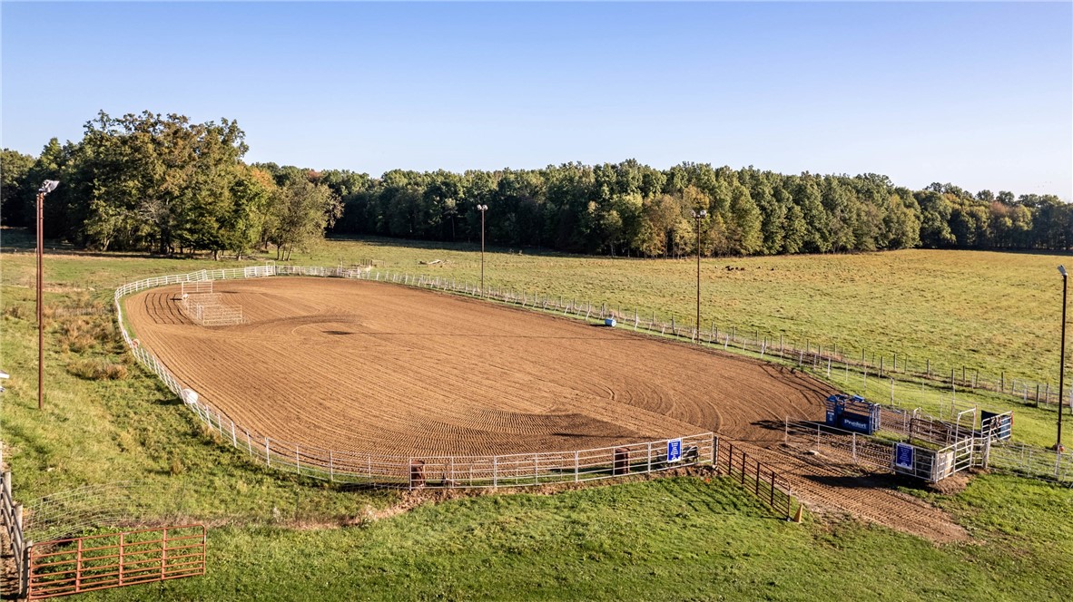 Delaware Twp, Pennsylvania 16125, United States, 3 Bedrooms Bedrooms, ,2 BathroomsBathrooms,Residential,Contingent,38712