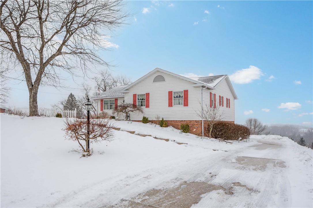 Amwell, Pennsylvania 15301, United States, 3 Bedrooms Bedrooms, ,3 BathroomsBathrooms,Residential,Pending,17973