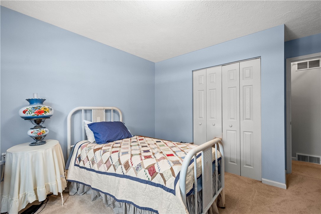 Amwell, Pennsylvania 15301, United States, 3 Bedrooms Bedrooms, ,3 BathroomsBathrooms,Residential,Pending,17973