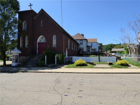 Photo for 101 Broadway Ave