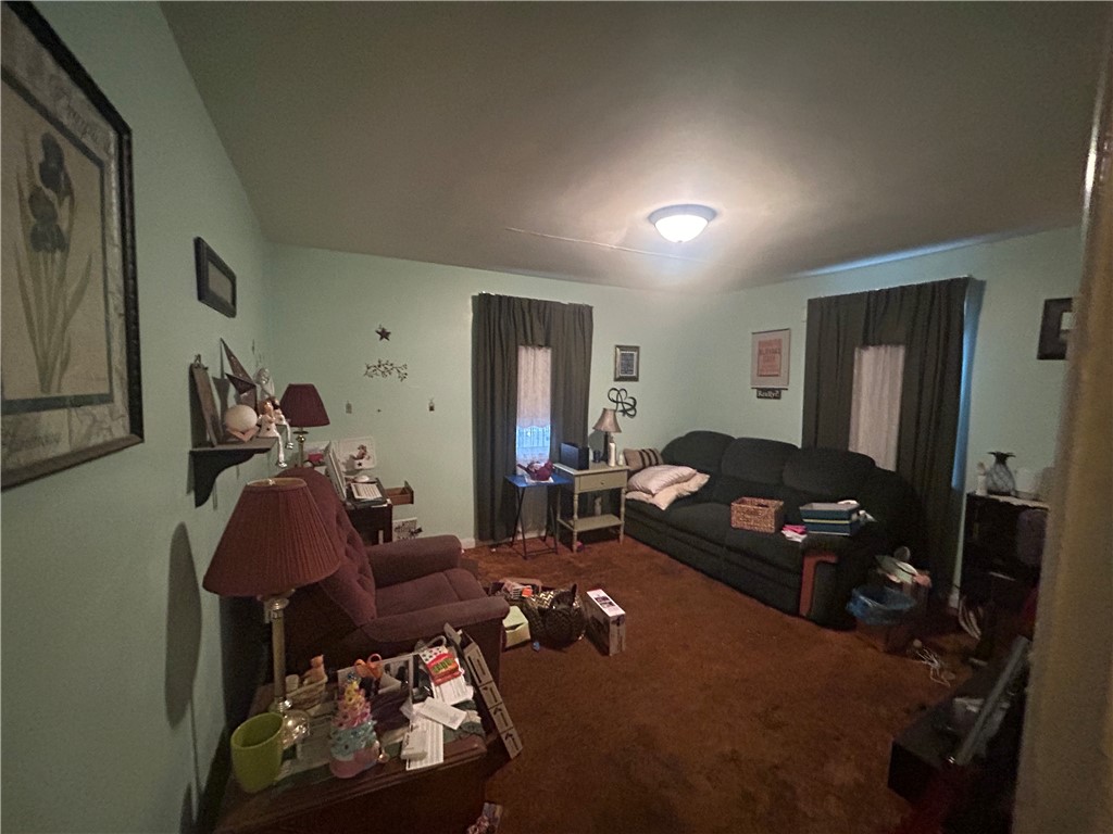 441 Esther Ave Ave, New Kensington, Pennsylvania image 4