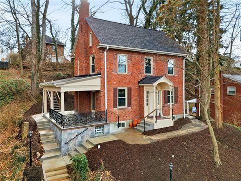 Photo of 32 Fernwood Ave, Pittsburgh, PA 15228 (MLS # 1739768)